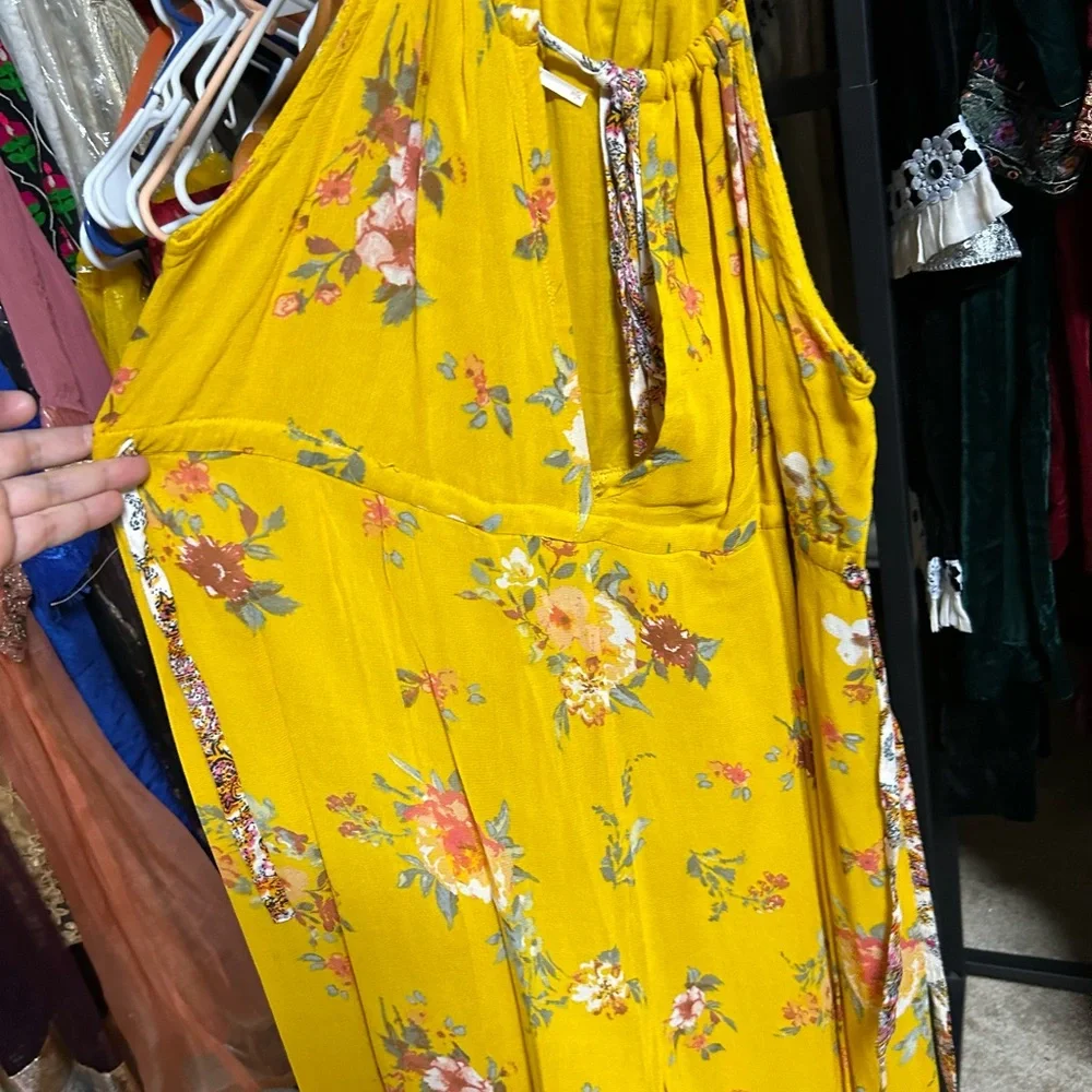 Floral Yellow One-Shoulder Dress - Picture 2 of 7